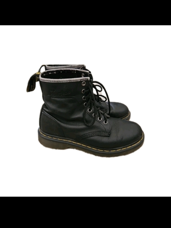 Dr. Martens Unisex 1460 Black Pebbled Leather Classic Rock Punk Boot 7m 9W main image 14